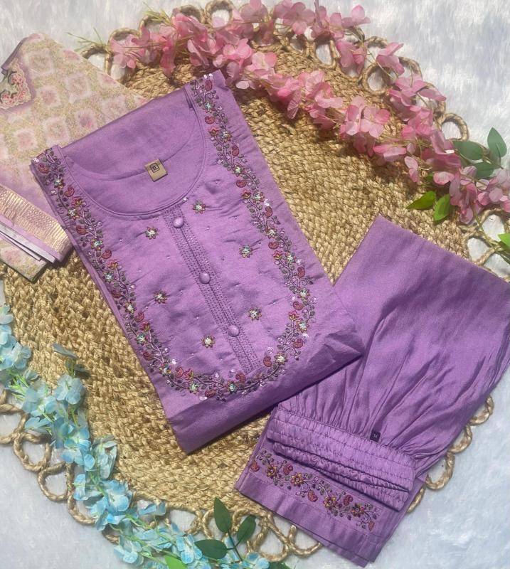 Diva 101 Bulk kurtis manufacturers in Gujarat