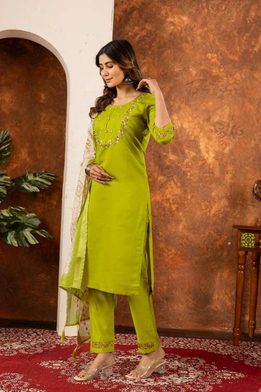 Diva 101 Bulk kurtis manufacturers in Gujarat