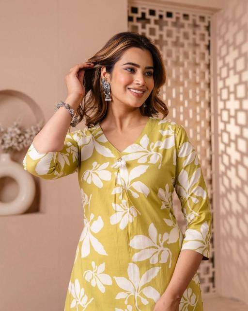 Ladybook belliza vol 2 Kurtis wholesale market in Gandhinagar