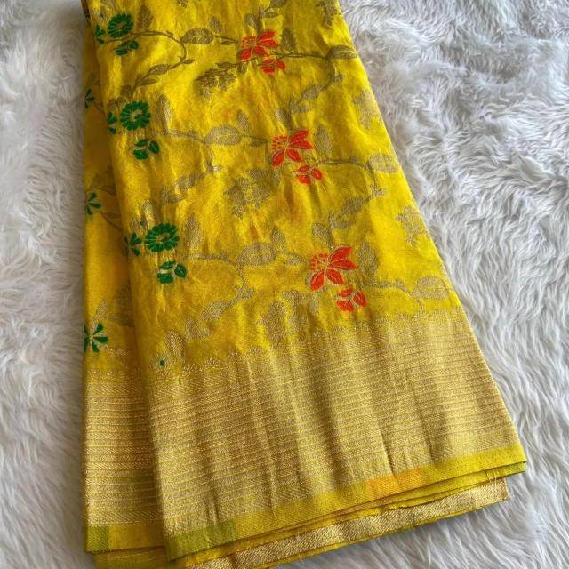 Finest elegant pure crepe Bulk saree manufacturers