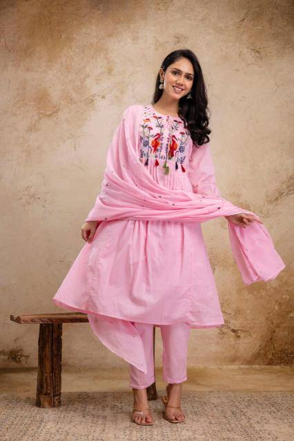 New mulmul cotton embroidered Kurti dealers in Hyderabad