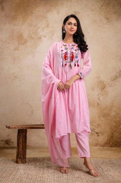 New mulmul cotton embroidered Kurti dealers in Hyderabad