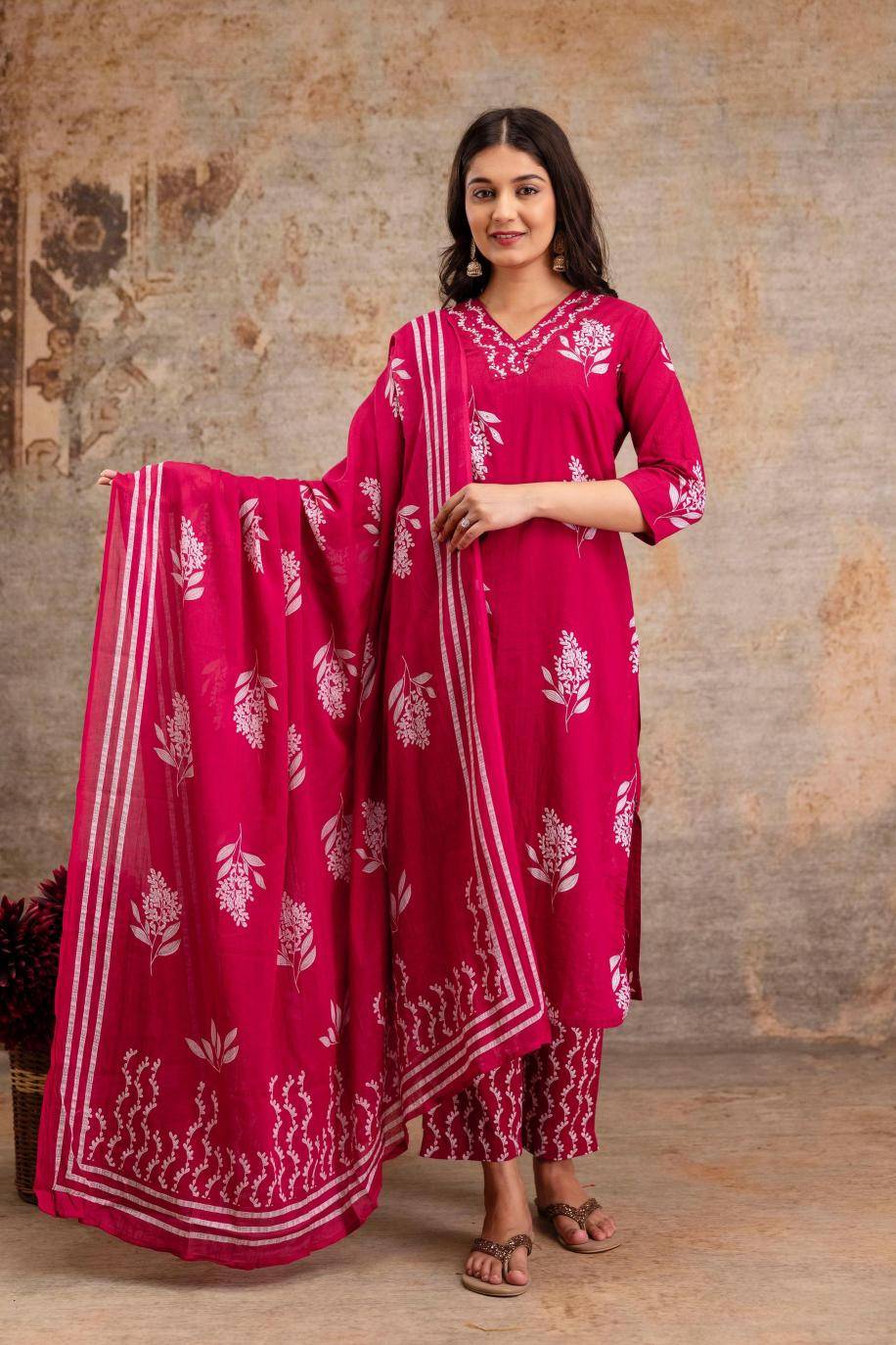 Premium quality cotton  Wholesale kurtis in Ahmedabad
