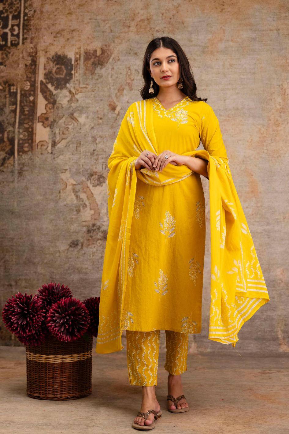 Premium quality cotton  Wholesale kurtis in Ahmedabad