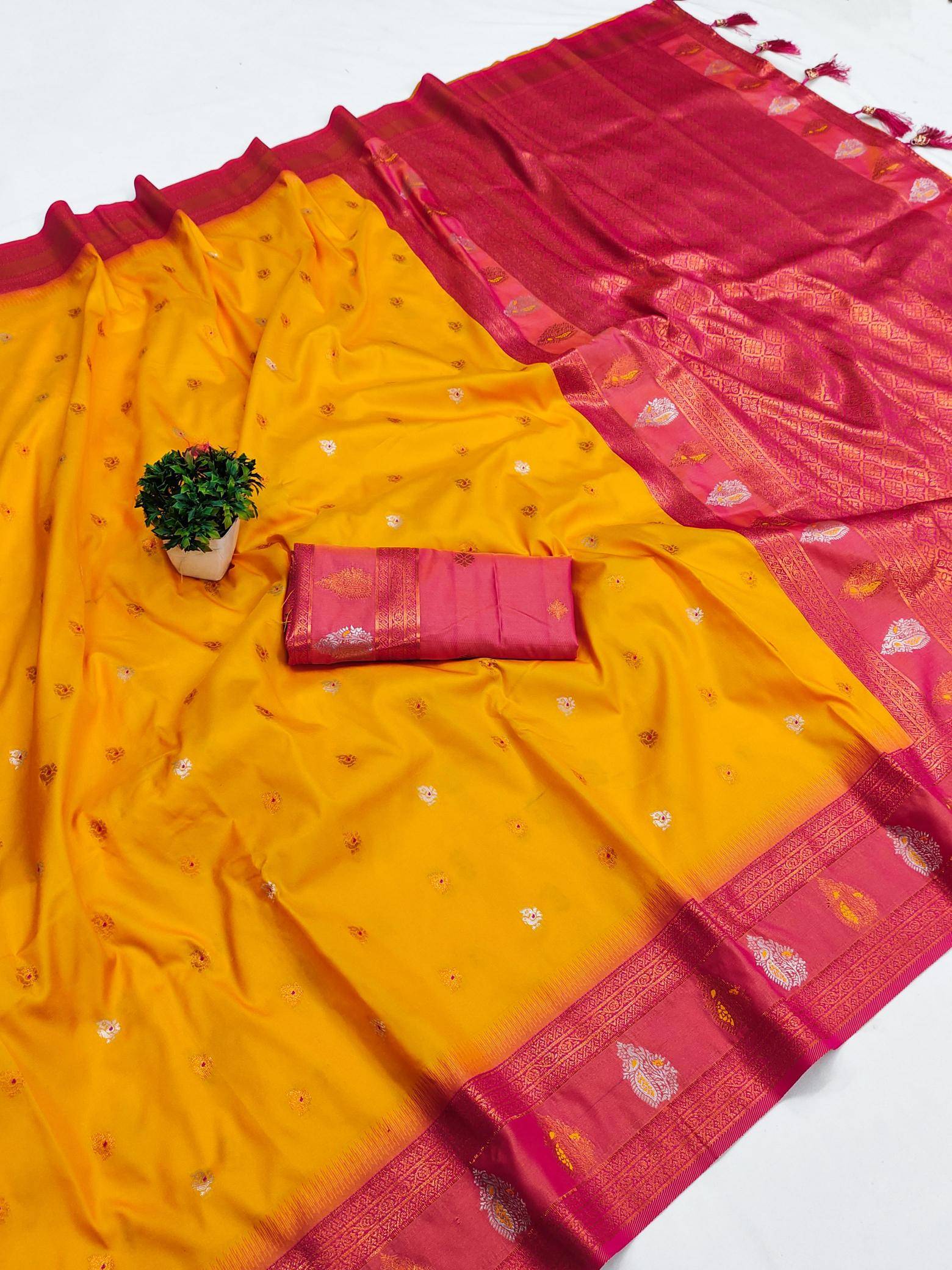 Soft silk with zari weaving Saree suppliers in Hyderabad
