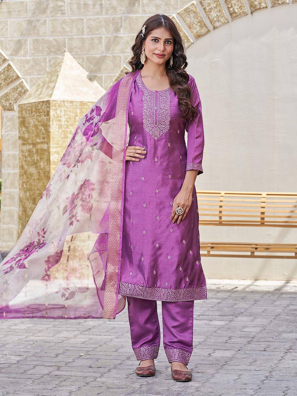 Aanchi makati Kurti showroom in Chennai