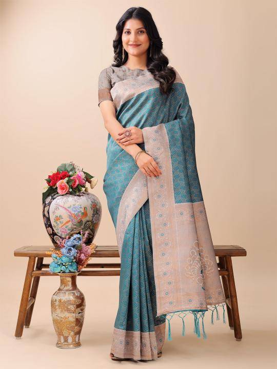 ASTITA MISS INDIA Wholesale Saree supplier in hydrabad