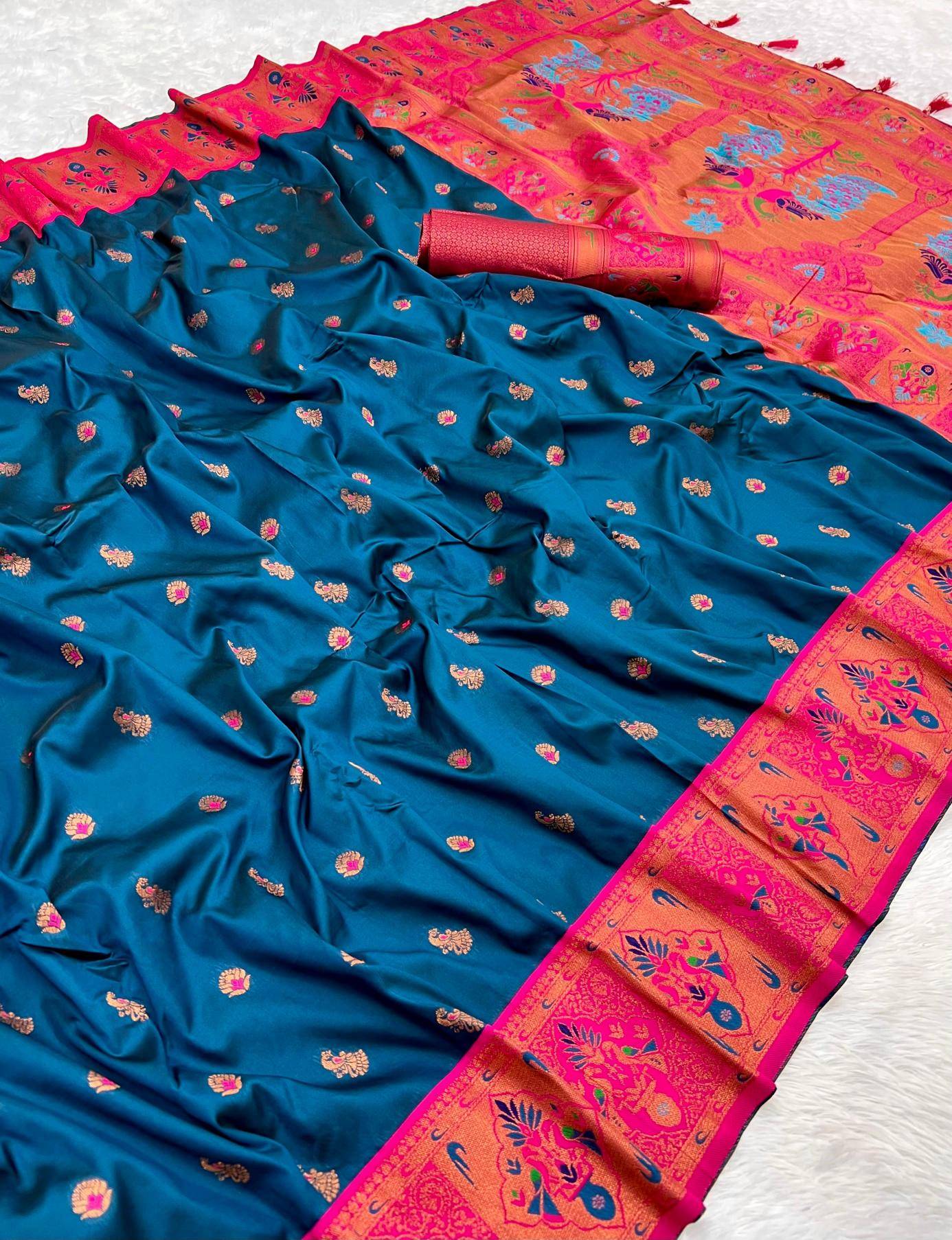 Kiva paithani soft silk with zari weawing meenakari Wholesale saree market in hydrabad