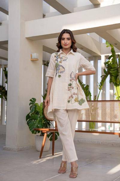 Karma cotton dobhi with embroidery work Wholesale kurti supplier