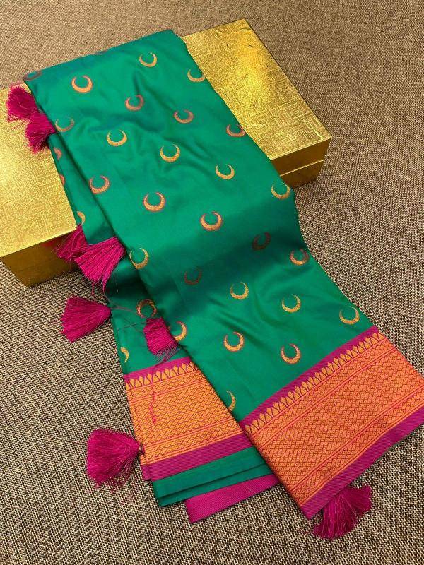 Chandrakore soft silk zari Saree exporters from India