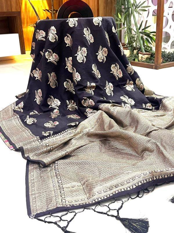 Pure soft khadi crepe silk with antique pallu Wholesale saree dealers in Mumbai