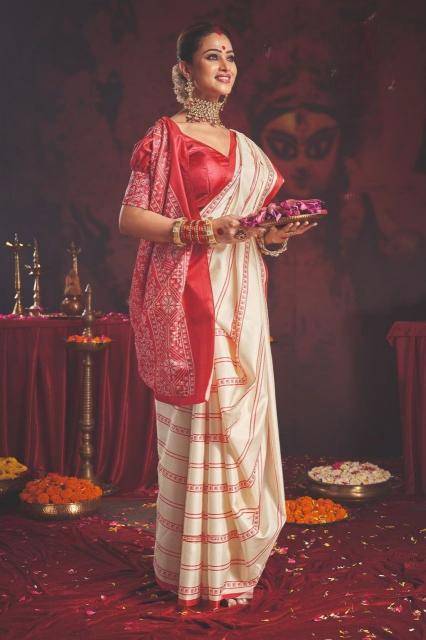 Shorya pooja special soft silk Saree wholesale market in Surat