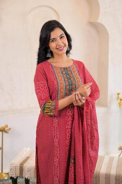 Karma 126 straight best indian kurtis online