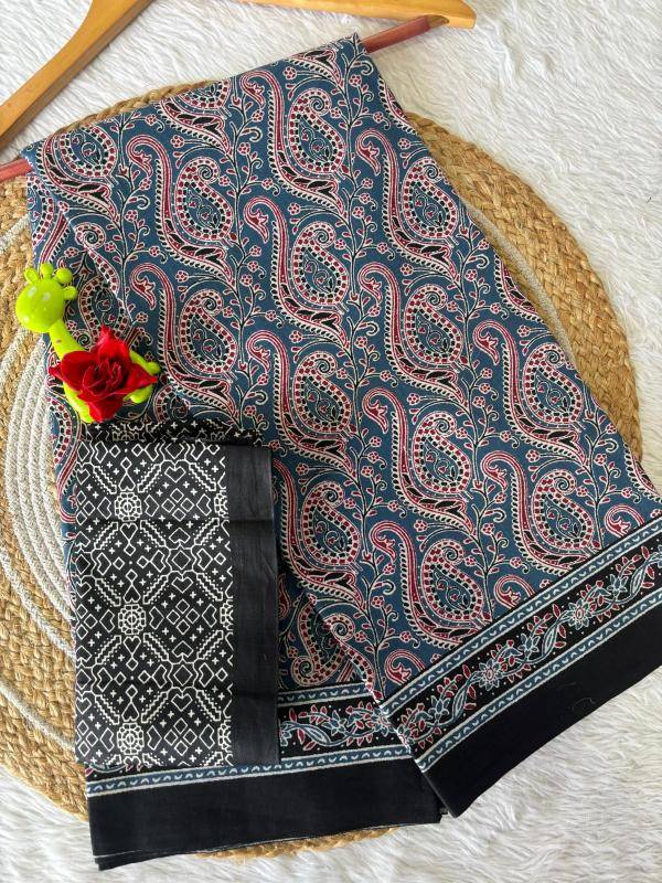 Lakhani kum kum mul cotton Latest sarees online