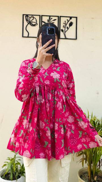 Shorya long sleeve printed office wear Kurti suppliers in Gujarat
