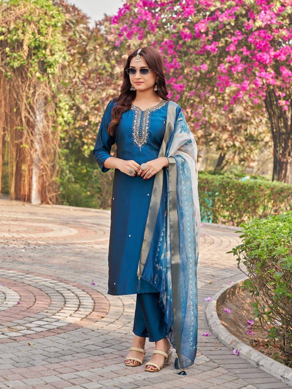 Aanchi plus bansi Kurti exporters in Mumbai