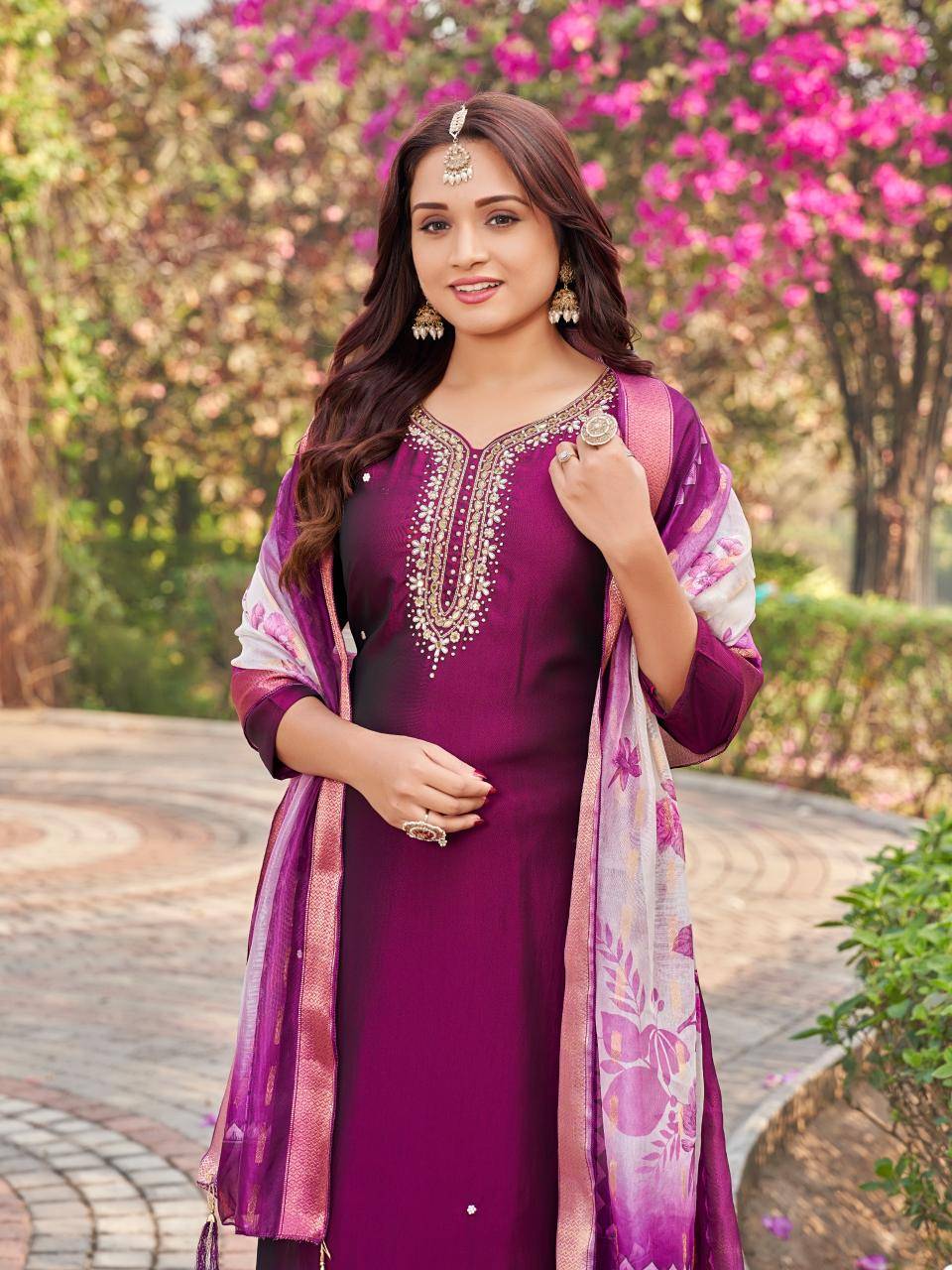 Aanchi plus bansi Kurti exporters in Mumbai