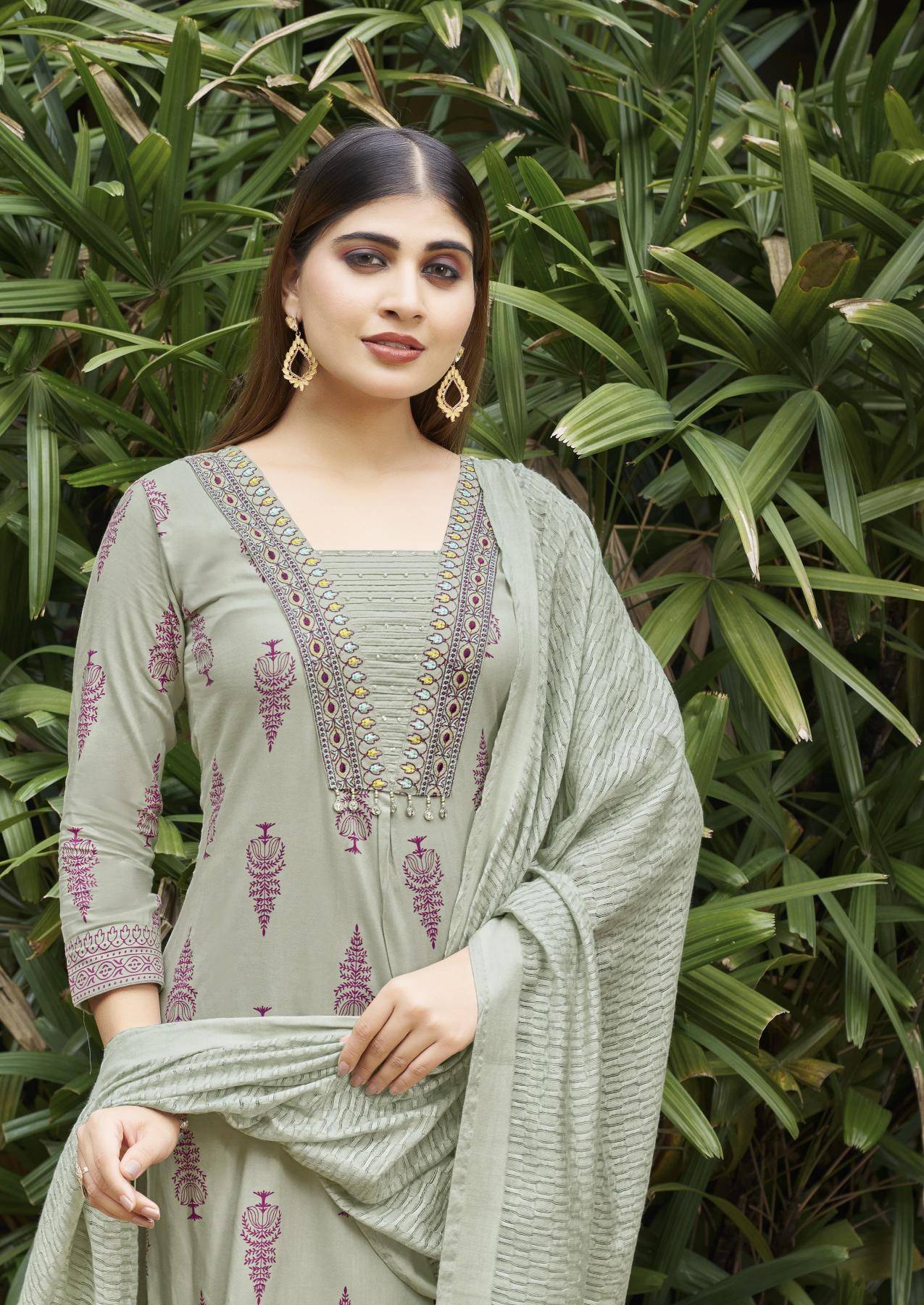 Woodee kairaa Wholesale Kurtis online