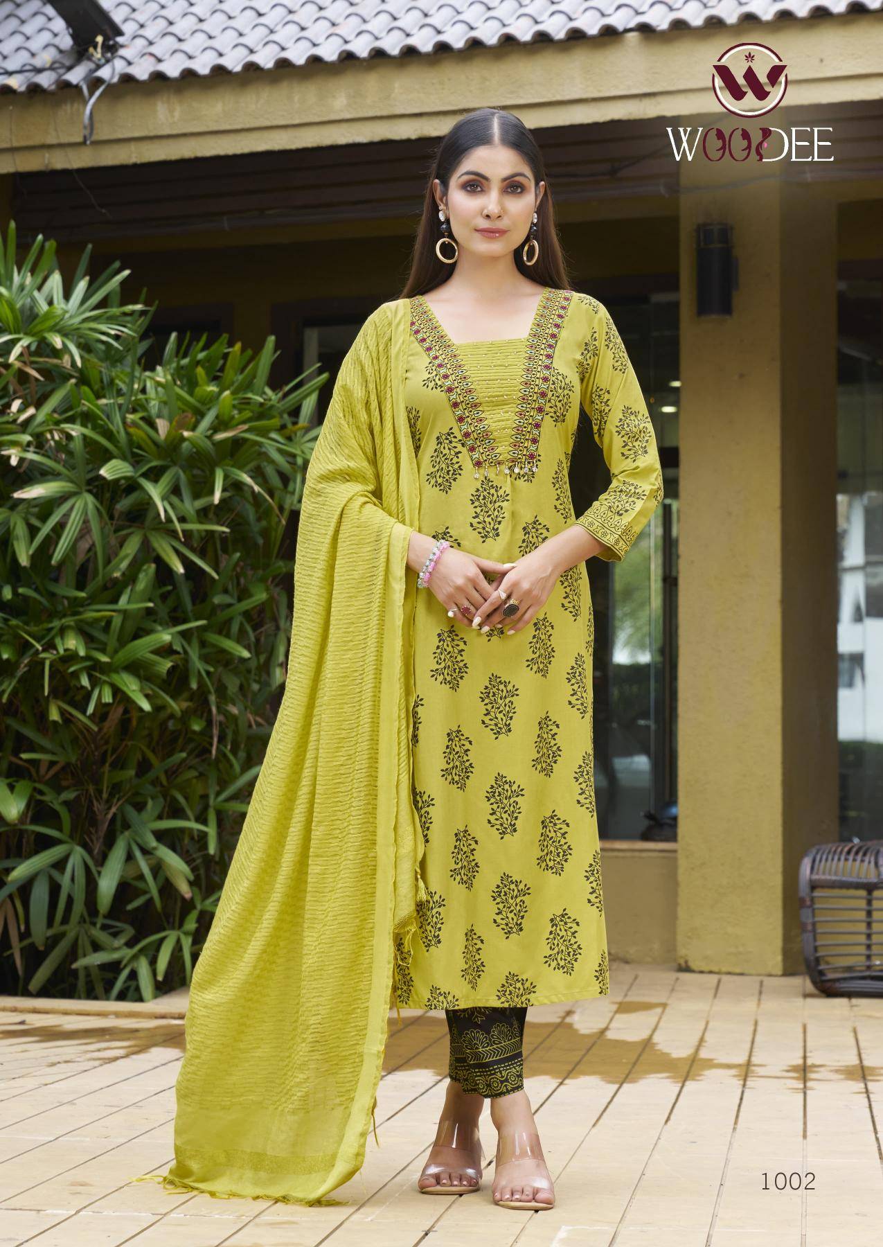 Woodee kairaa Wholesale Kurtis online