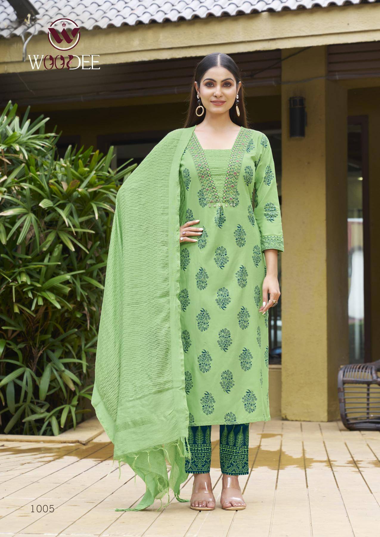 Woodee kairaa Wholesale Kurtis online