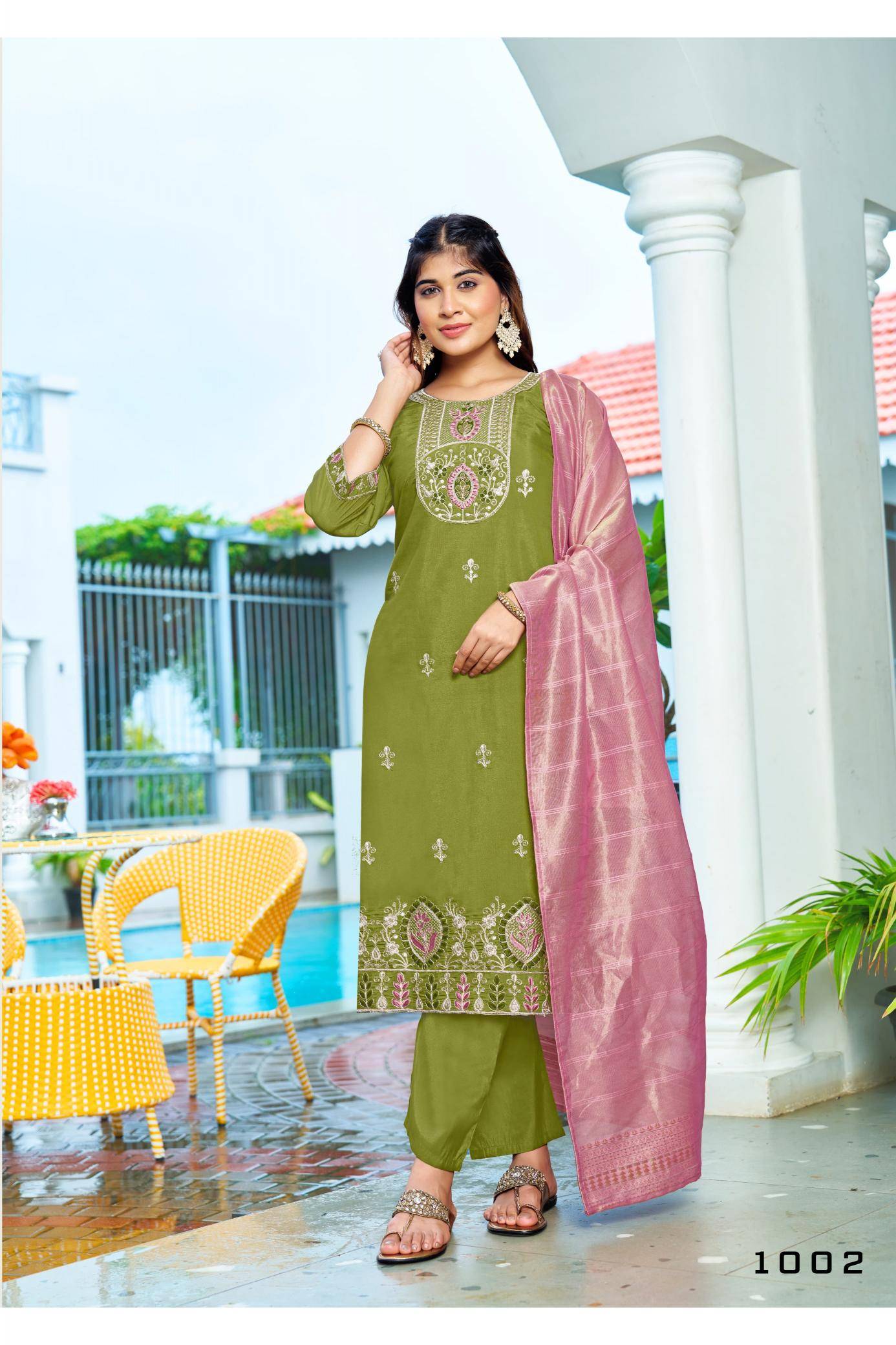 Ossm mahek Kurtis wholesale price