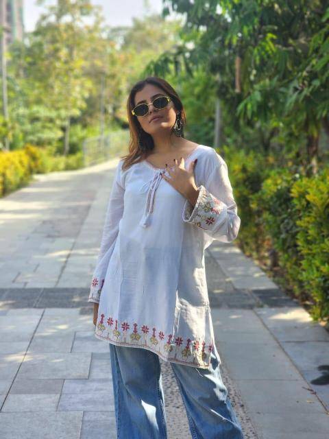 Shree salasar reyon embroidery work short tops Surat kurti wholesale suppliers