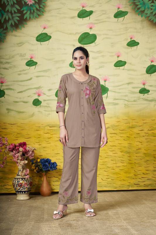 Diva 118 heavy rayon cotton Wholesale kurtis for boutique