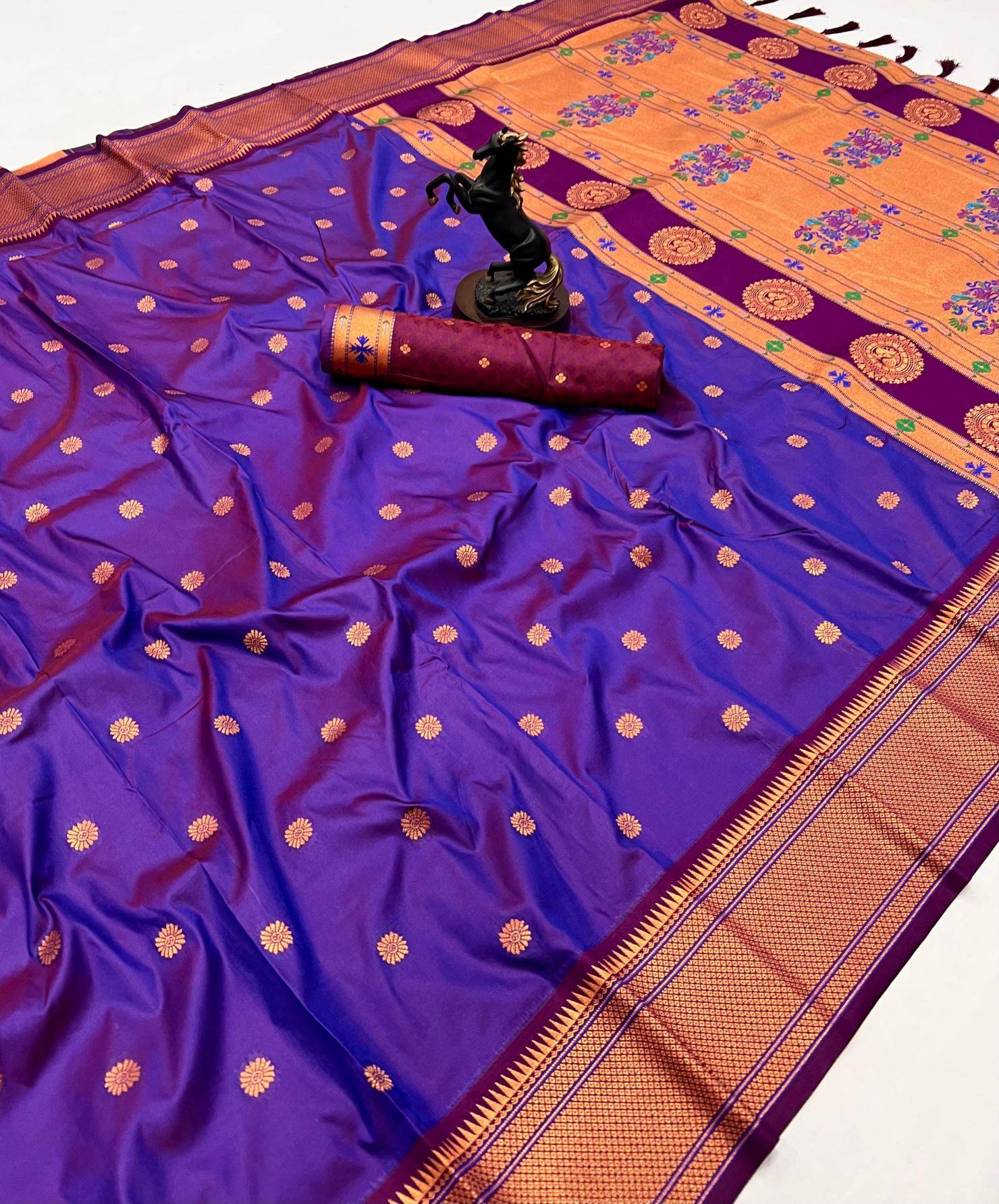 Malhar kalanjali narayanpeth Bridal saree manufacturers