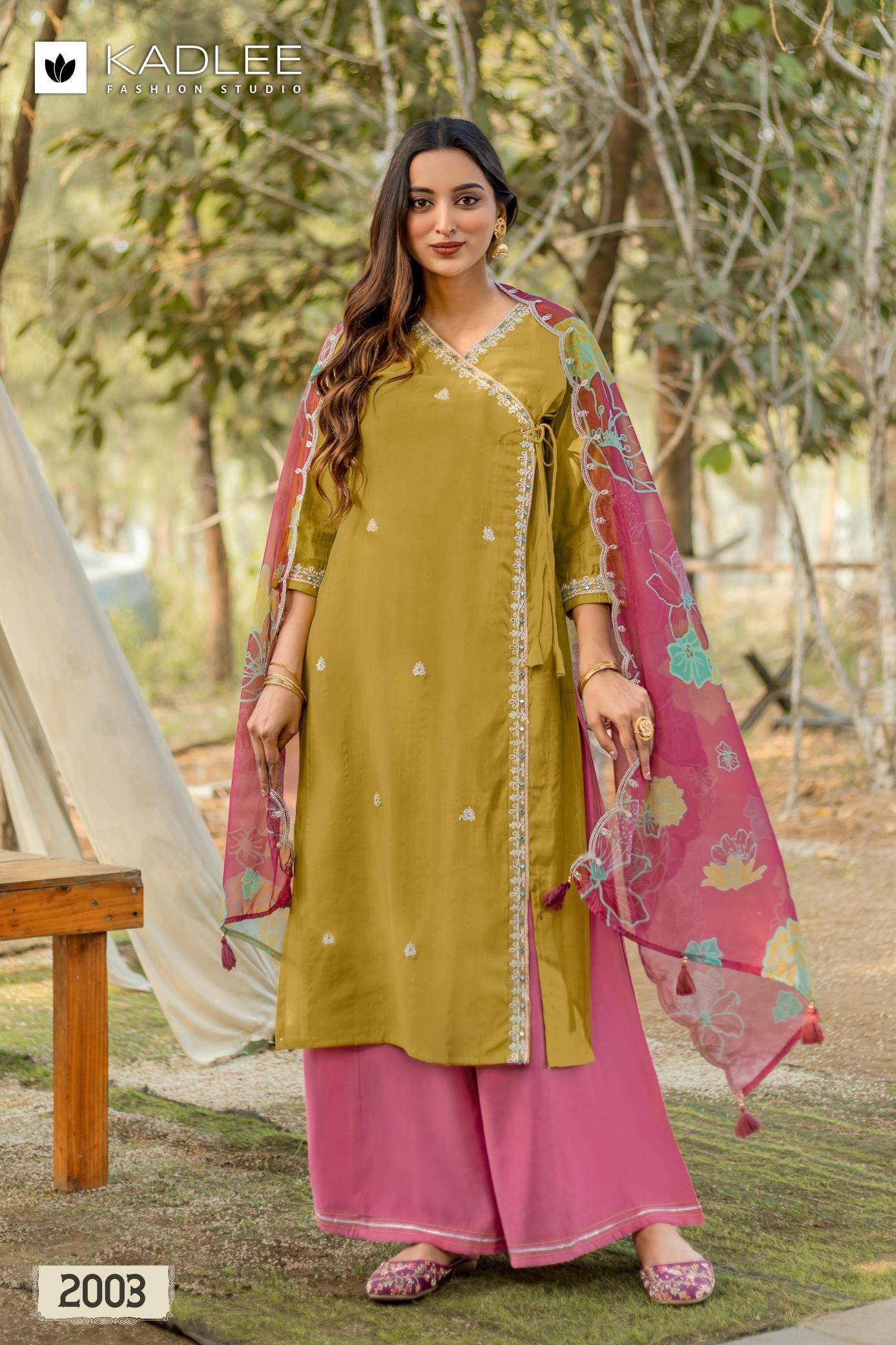 Kadlee ranisha Kurtis wholesale business in Kolkata