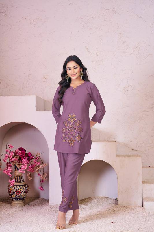 Diva 119 heavy rayon coord set Kurtis manufacturers