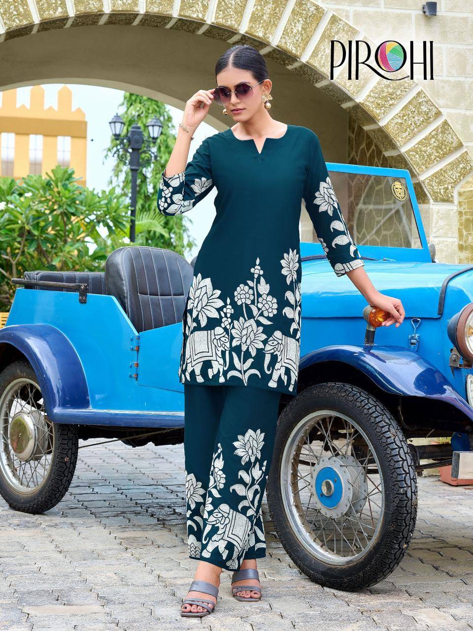 Pirohi kit kat Bulk kurtis suppliers in Kolkata