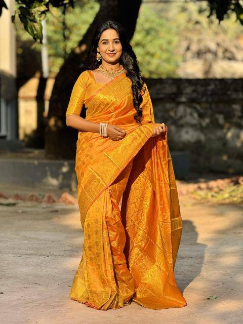 Malhar pushpa-vol-8 Saree wholesalers in Mumbai