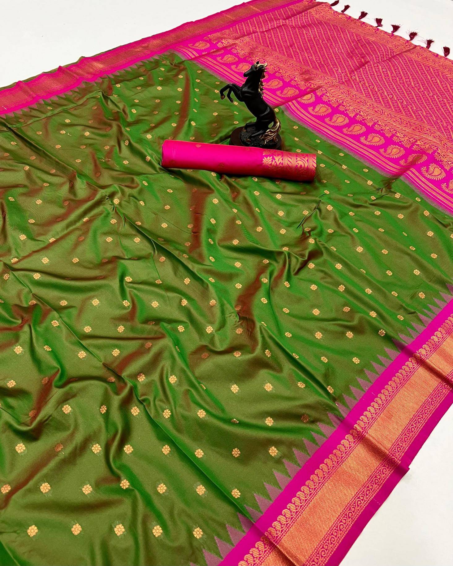 Malhar soft silk narayanpeth Wholesale saree dealers in Kolkata