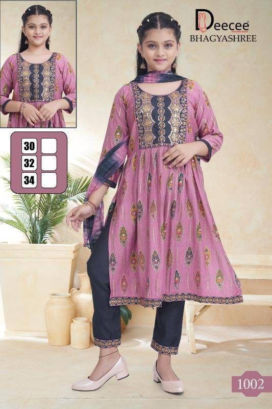 Deecee bhayyashree Kurti manufacturers in Hyderabad