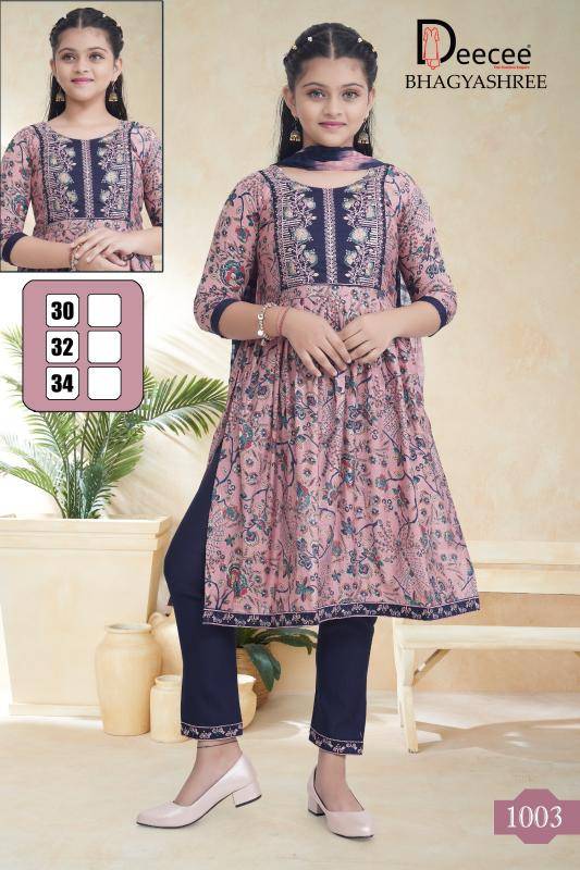 Deecee bhayyashree Kurti manufacturers in Hyderabad