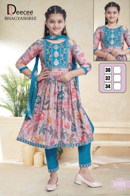 Deecee bhayyashree Kurti manufacturers in Hyderabad