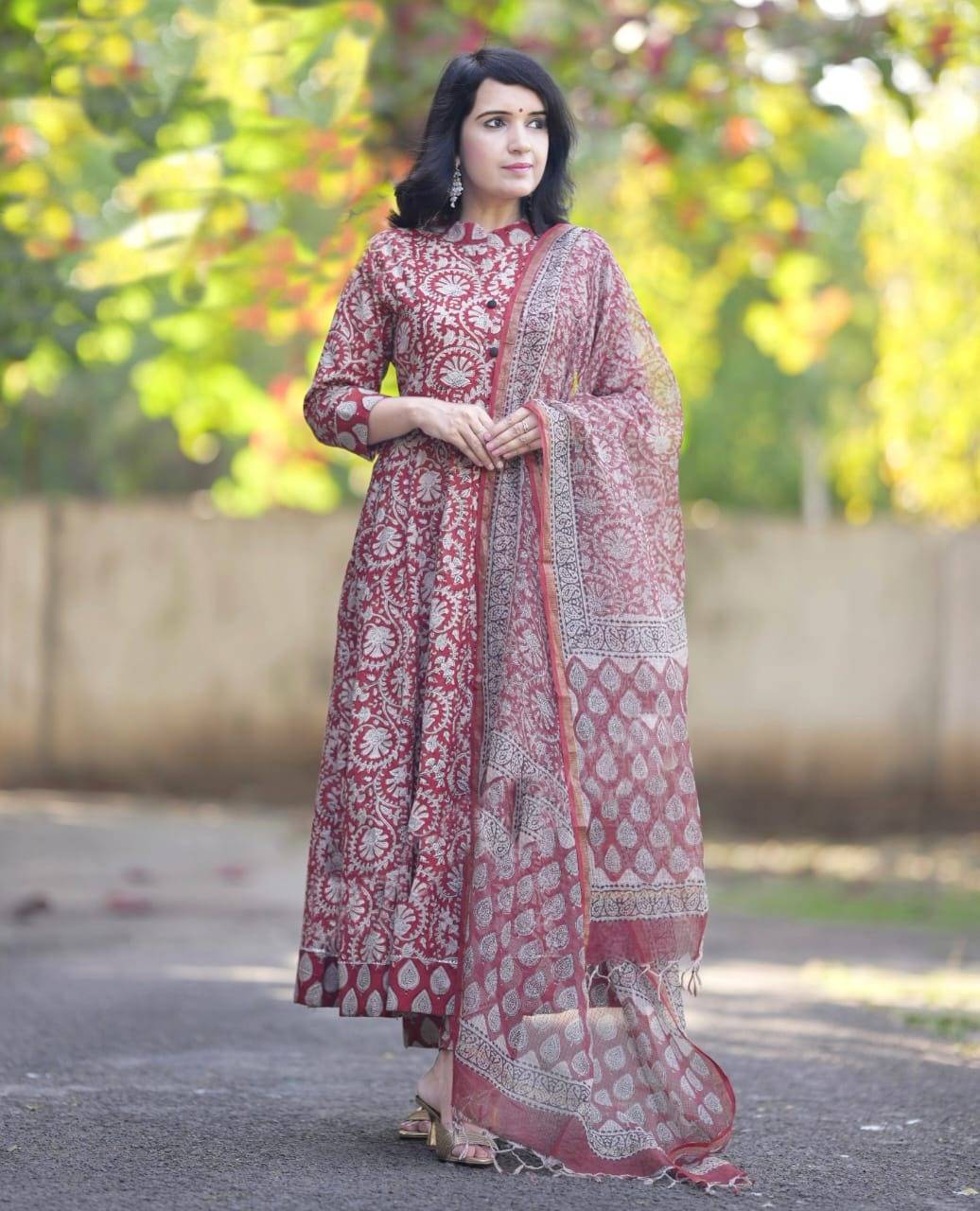 Dhruvi 313 Viscose Designer Kurtis in Ahmedabad