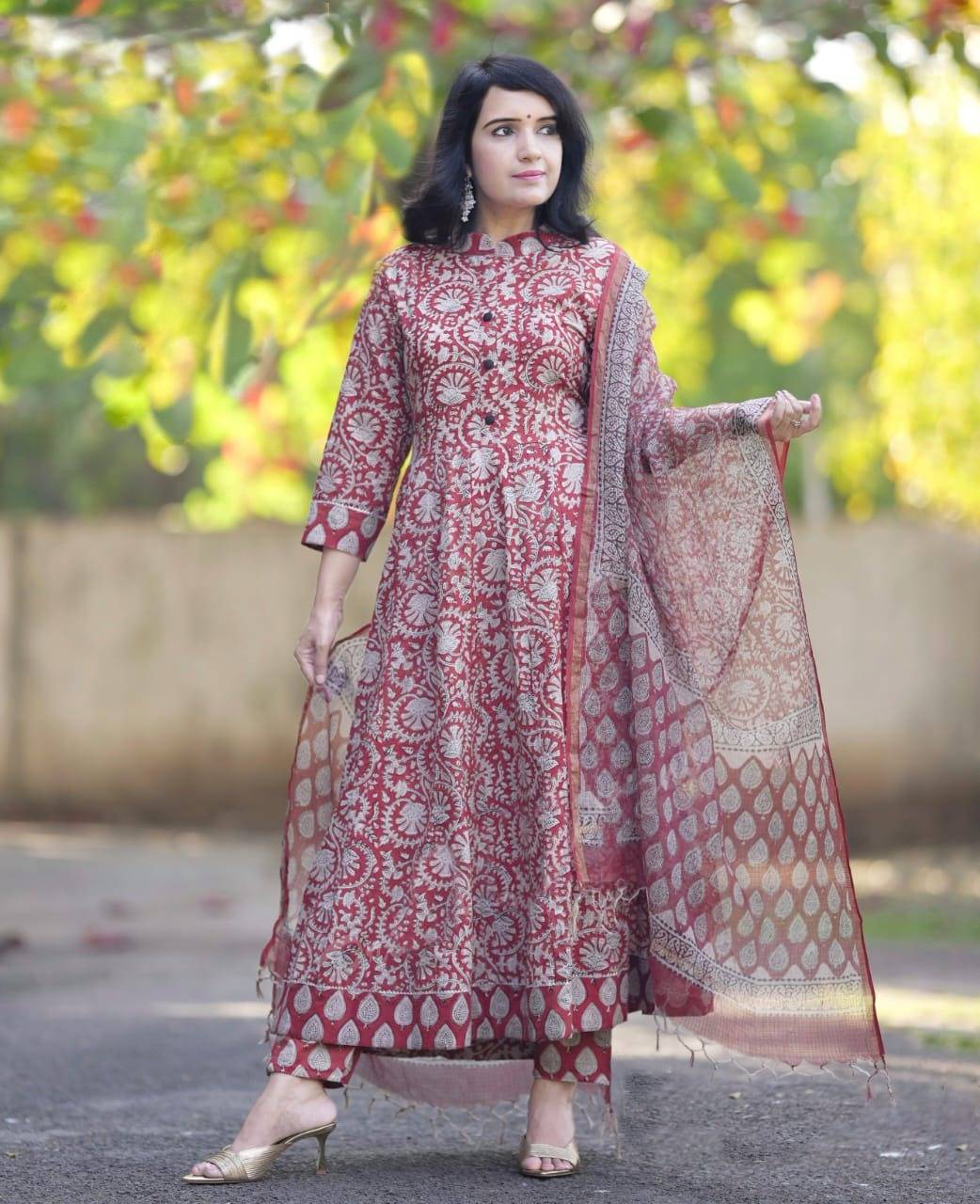 Dhruvi 313 Viscose Designer Kurtis in Ahmedabad