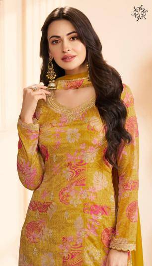 Vinay Kuleesh Roop Latest salwar kameez designs in Gujarat