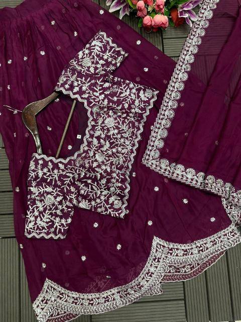 Bt 7043 Beautiful Designer Latest lehenga choli wholesale