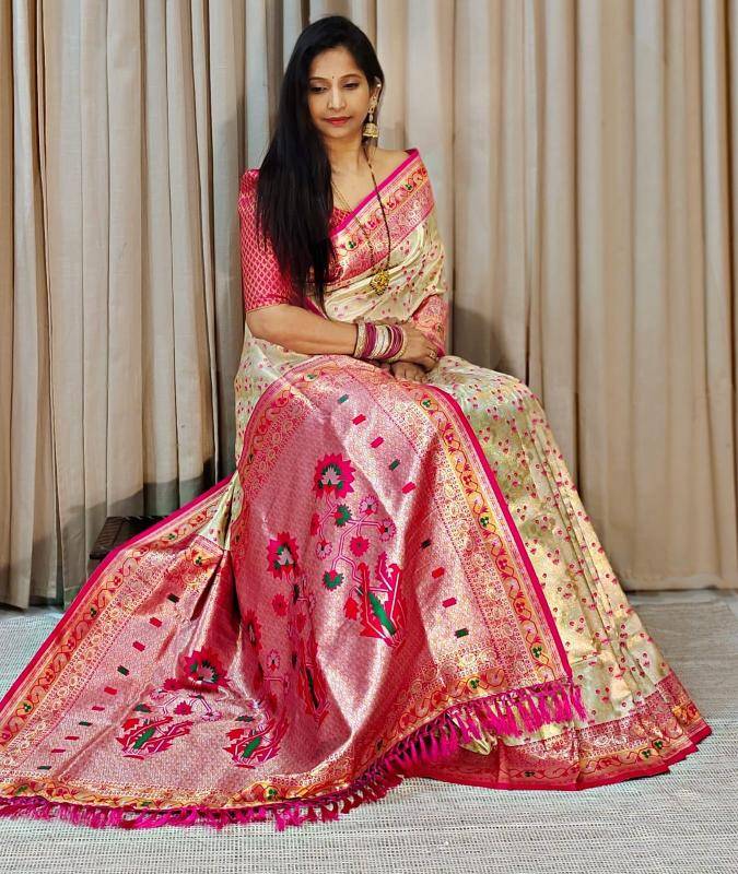 Malhar soft silk original gold  Saree Wholesalers in Gujarat
