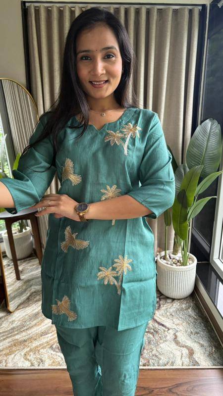 Shorya vertcal silk coorde set Kurti manufacturers in Bangalore