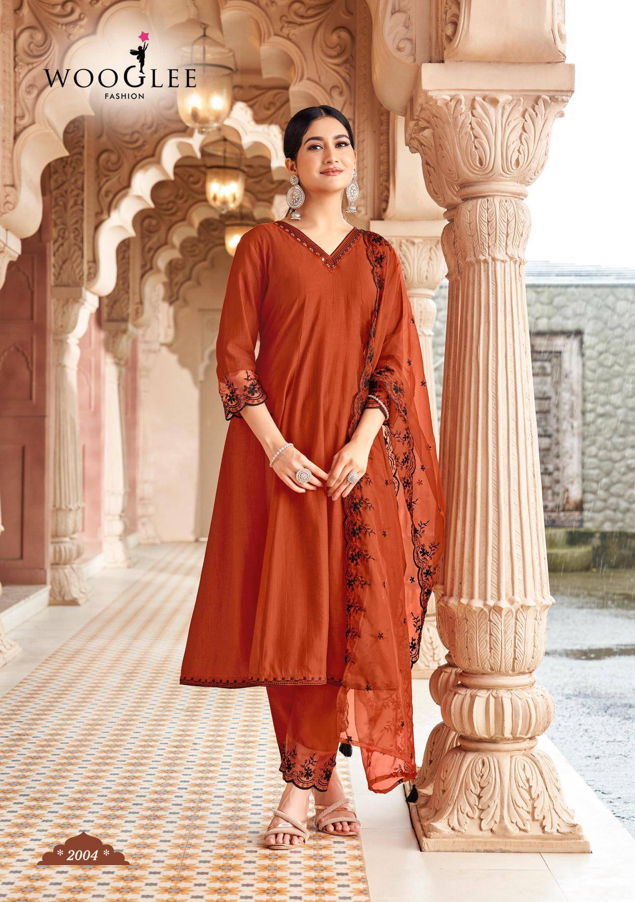 Wooglee mirza Wholesale Kurtis in Mumbai