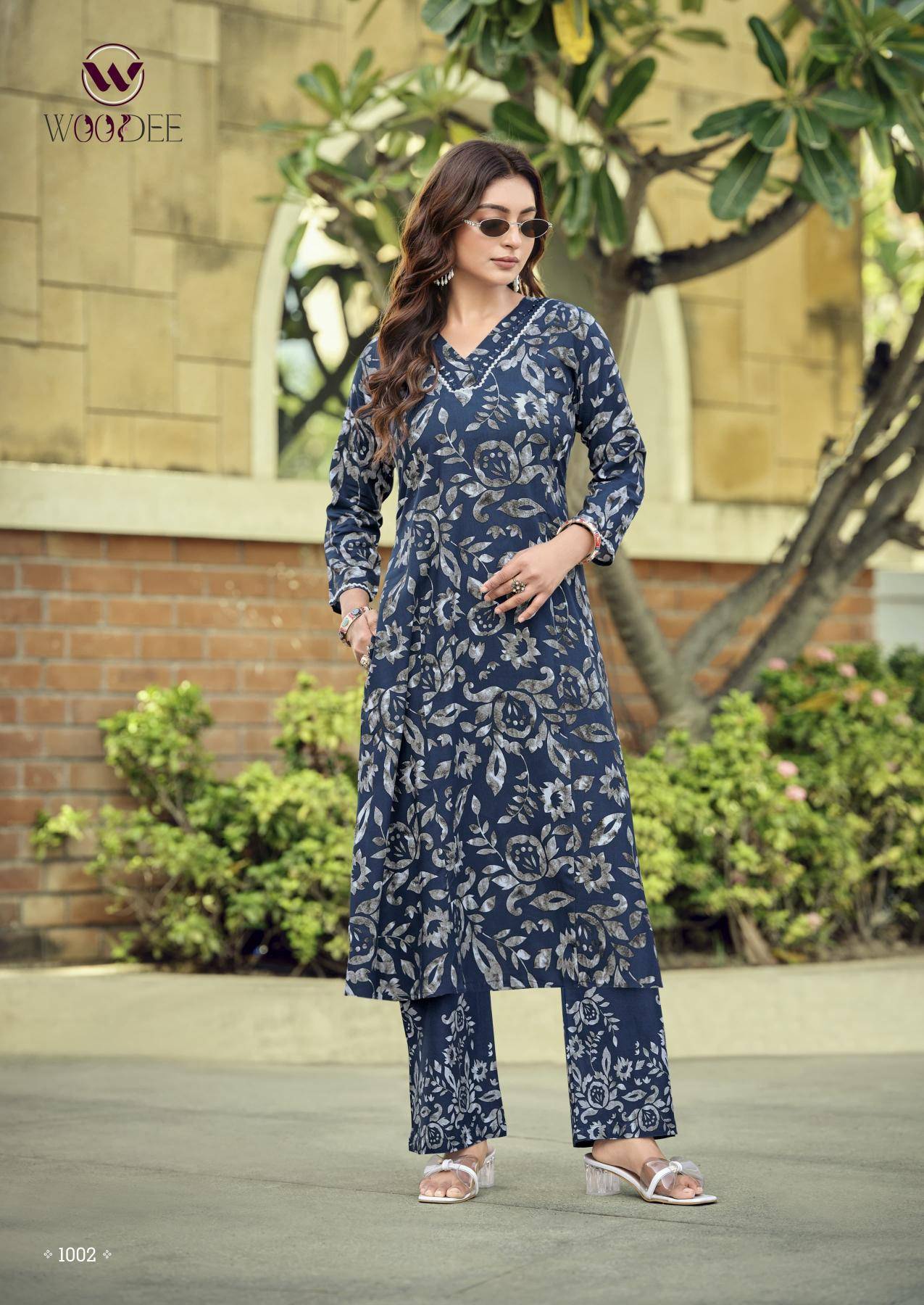 Woodee pavitra Kurti manufacturer in Jaipur