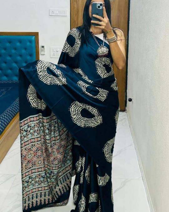 Triveni HK-01 silk saree wholesale in india