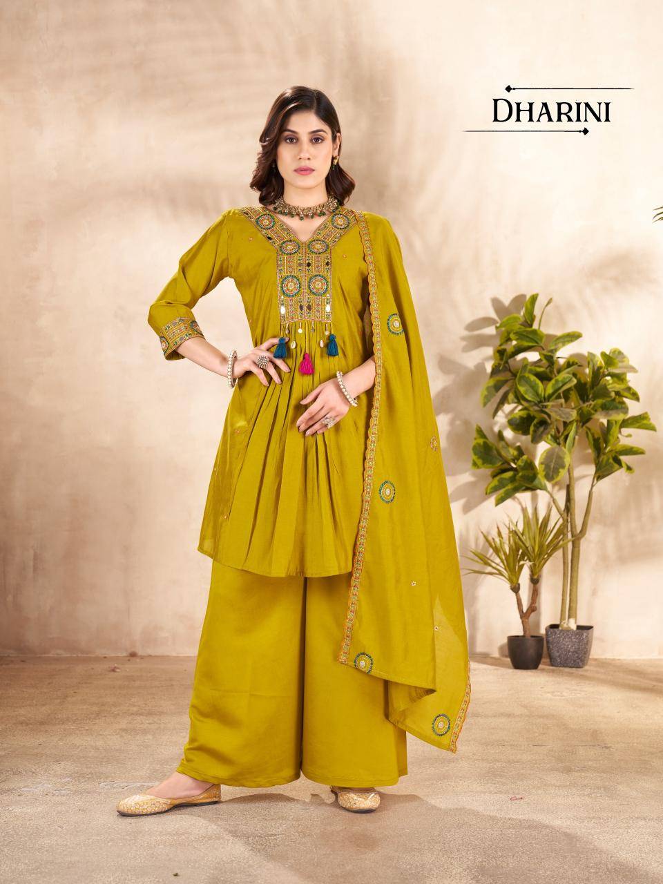 Shivay front nack hand works Kurti online shopping in Mumbai