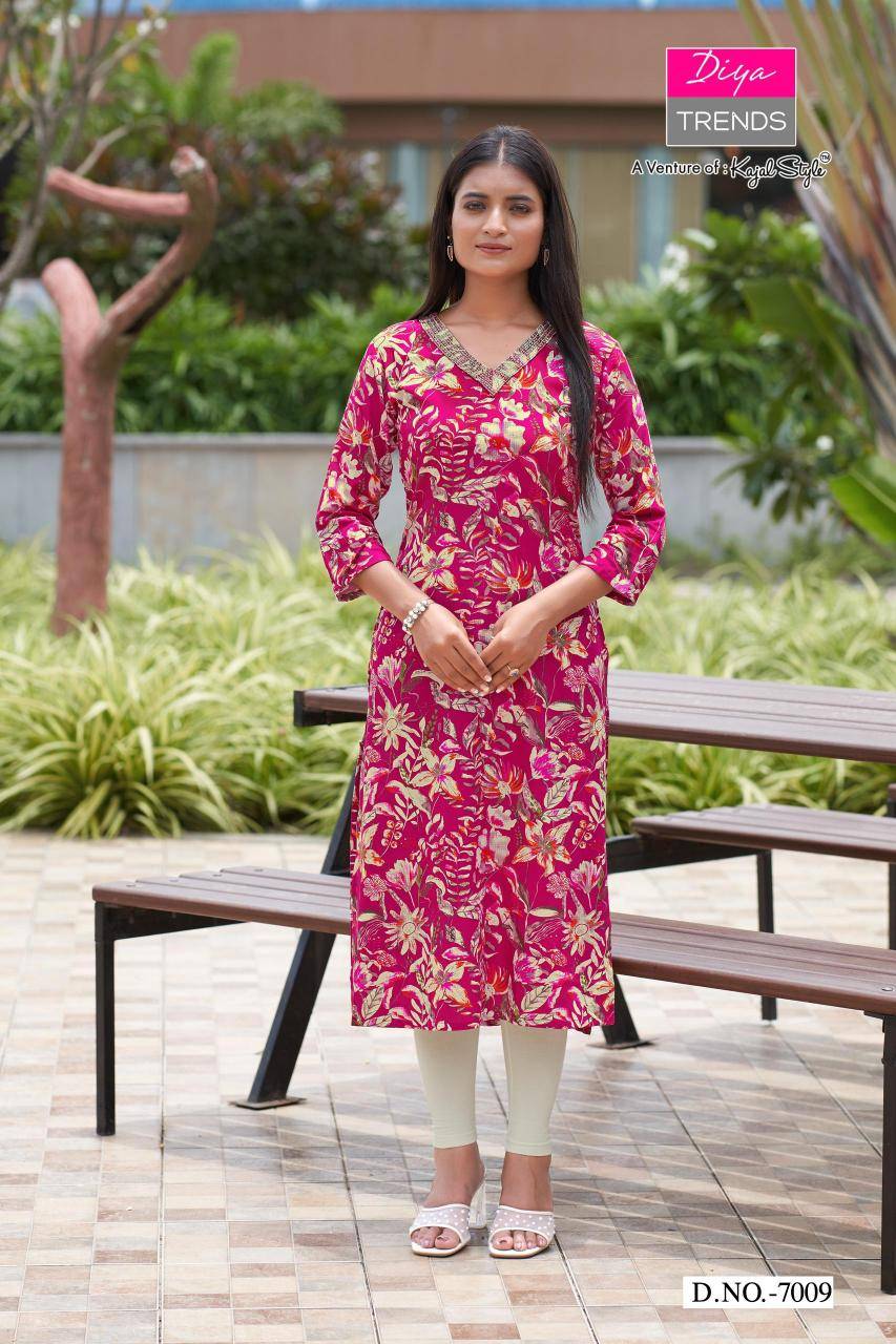 Diya trends gardencity 8 Wholesale kurti manufacturers in Delhi