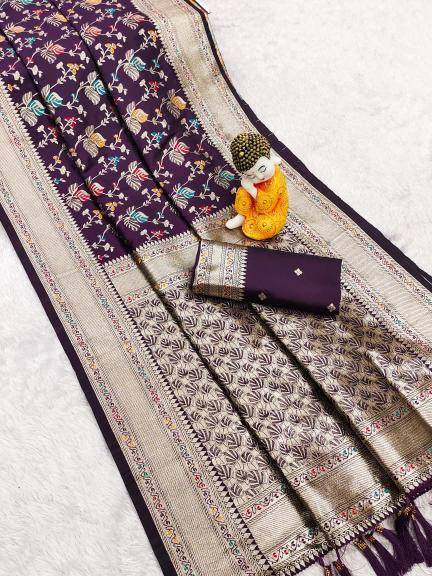 Krishnavi banarasi silk Saree market prices in India