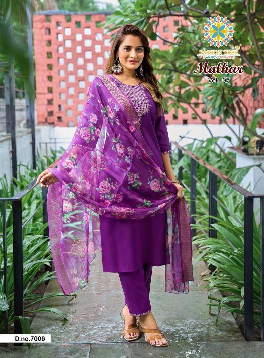 Passion tree malhar vol 7 Kurti wholesale market in India