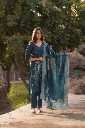 Shorya shodashe studio Wholesale Kurtis for boutiques